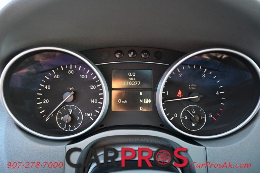 2008 Mercedes-Benz ML 320 CDI - All Wheel Drive - 3.0L V6 Diesel - Power & Heated Leather Seats - Harman Kardon Speakers - Keyless Entry - Backup Camera - Sunroof - Running Boards - Tow Package Anchorage AK