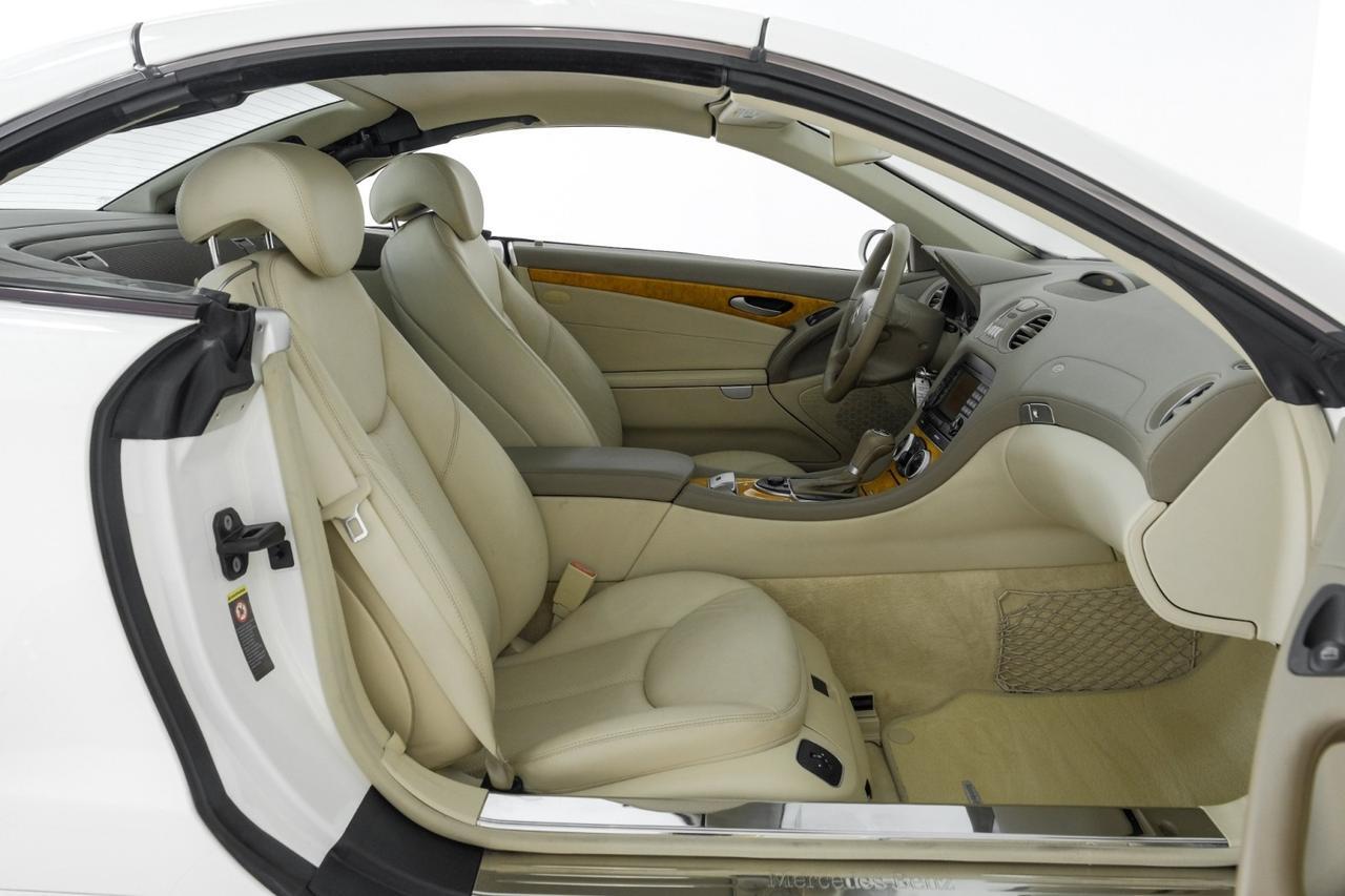 2008 Mercedes-Benz SL 550 AUTOMATIC NAVIGATION LEATHER HEATED SEATS DUAL POWER SEATS ALLOY Carrollton TX