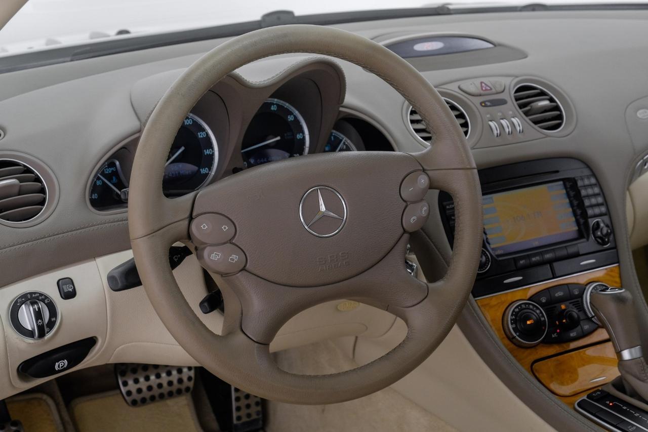 2008 Mercedes-Benz SL 550 AUTOMATIC NAVIGATION LEATHER HEATED SEATS DUAL POWER SEATS ALLOY Carrollton TX