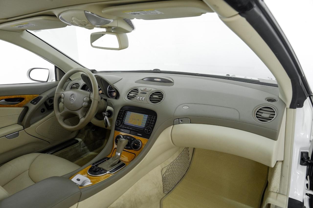 2008 Mercedes-Benz SL 550 AUTOMATIC NAVIGATION LEATHER HEATED SEATS DUAL POWER SEATS ALLOY Carrollton TX