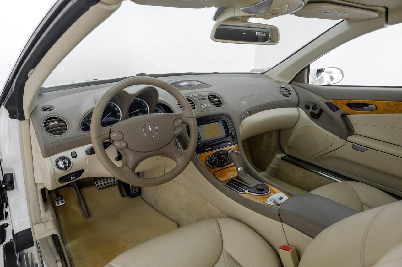2008 Mercedes-Benz SL 550 AUTOMATIC NAVIGATION LEATHER HEATED SEATS DUAL POWER SEATS ALLOY Carrollton TX