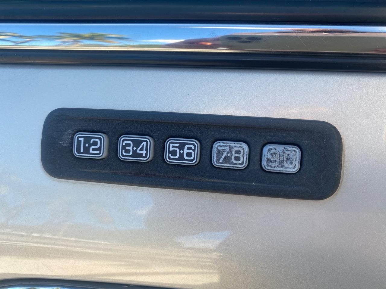 2008 Mercury Grand Marquis LS LOW MILES 74,931 Pompano Beach FL