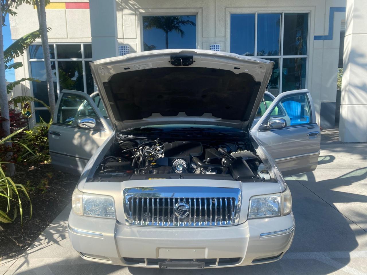 2008 Mercury Grand Marquis LS LOW MILES 74,931 Pompano Beach FL
