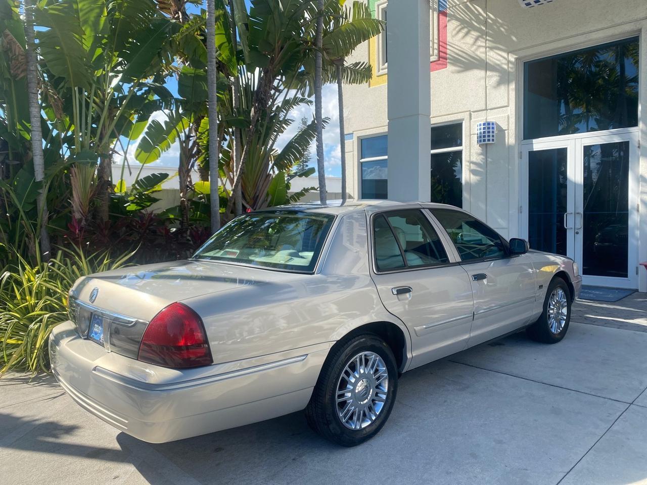 2008 Mercury Grand Marquis LS LOW MILES 74,931 Pompano Beach FL