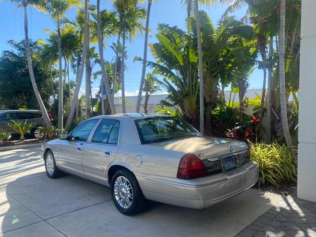 2008 Mercury Grand Marquis LS LOW MILES 74,931 Pompano Beach FL