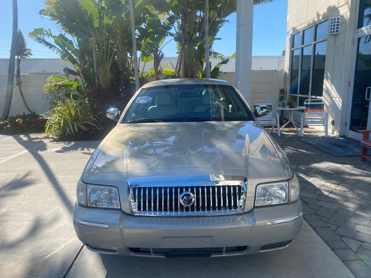 2008 Mercury Grand Marquis LS LOW MILES 74,931