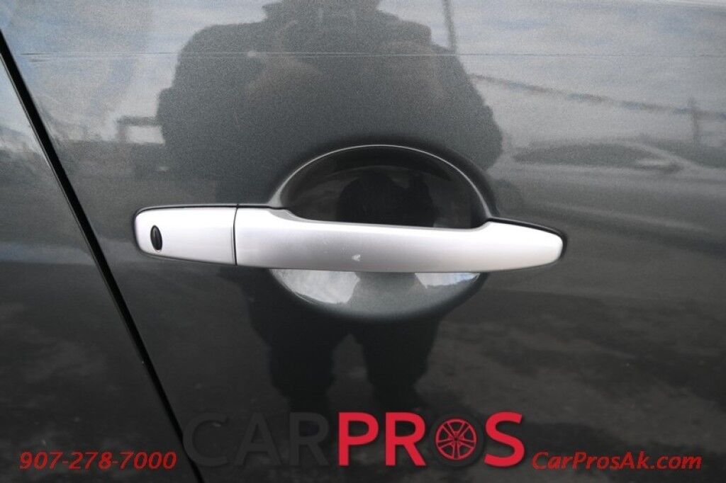 2008 Mitsubishi Outlander XLS - 3.0L V6 - 4X4 - Luxury Pkg - Power & Leather Heated Seats - Rockford Fosgate Speakers - Sunroof - 3rd Row - Seats 7 - Bluetooth - Keyless Entry - 1 Owner Anchorage AK