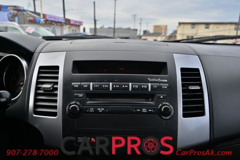 2008 Mitsubishi Outlander XLS - 3.0L V6 - 4X4 - Luxury Pkg - Power & Leather Heated Seats - Rockford Fosgate Speakers - Sunroof - 3rd Row - Seats 7 - Bluetooth - Keyless Entry - 1 Owner Anchorage AK