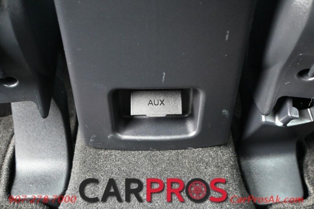 2008 Mitsubishi Outlander XLS - 3.0L V6 - 4X4 - Luxury Pkg - Power & Leather Heated Seats - Rockford Fosgate Speakers - Sunroof - 3rd Row - Seats 7 - Bluetooth - Keyless Entry - 1 Owner Anchorage AK