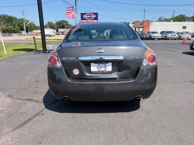 2008 Nissan Altima . Norfolk VA