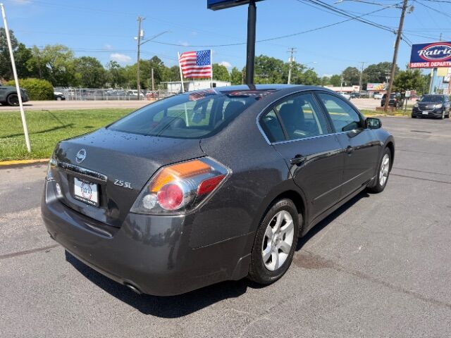 2008 Nissan Altima . Norfolk VA