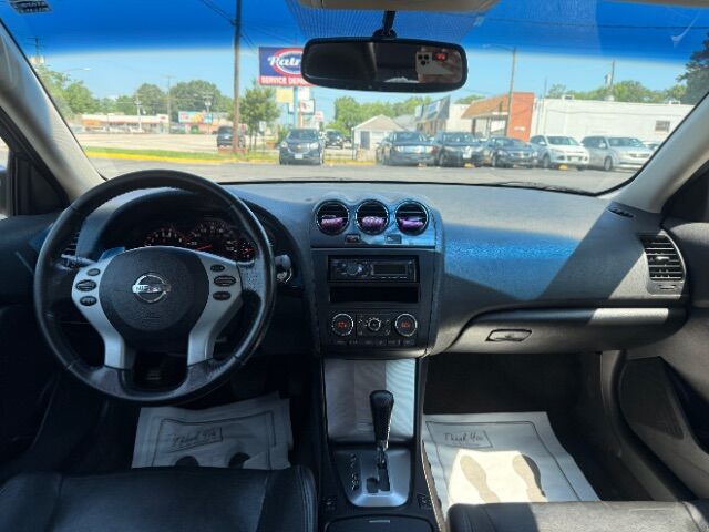 2008 Nissan Altima . Norfolk VA