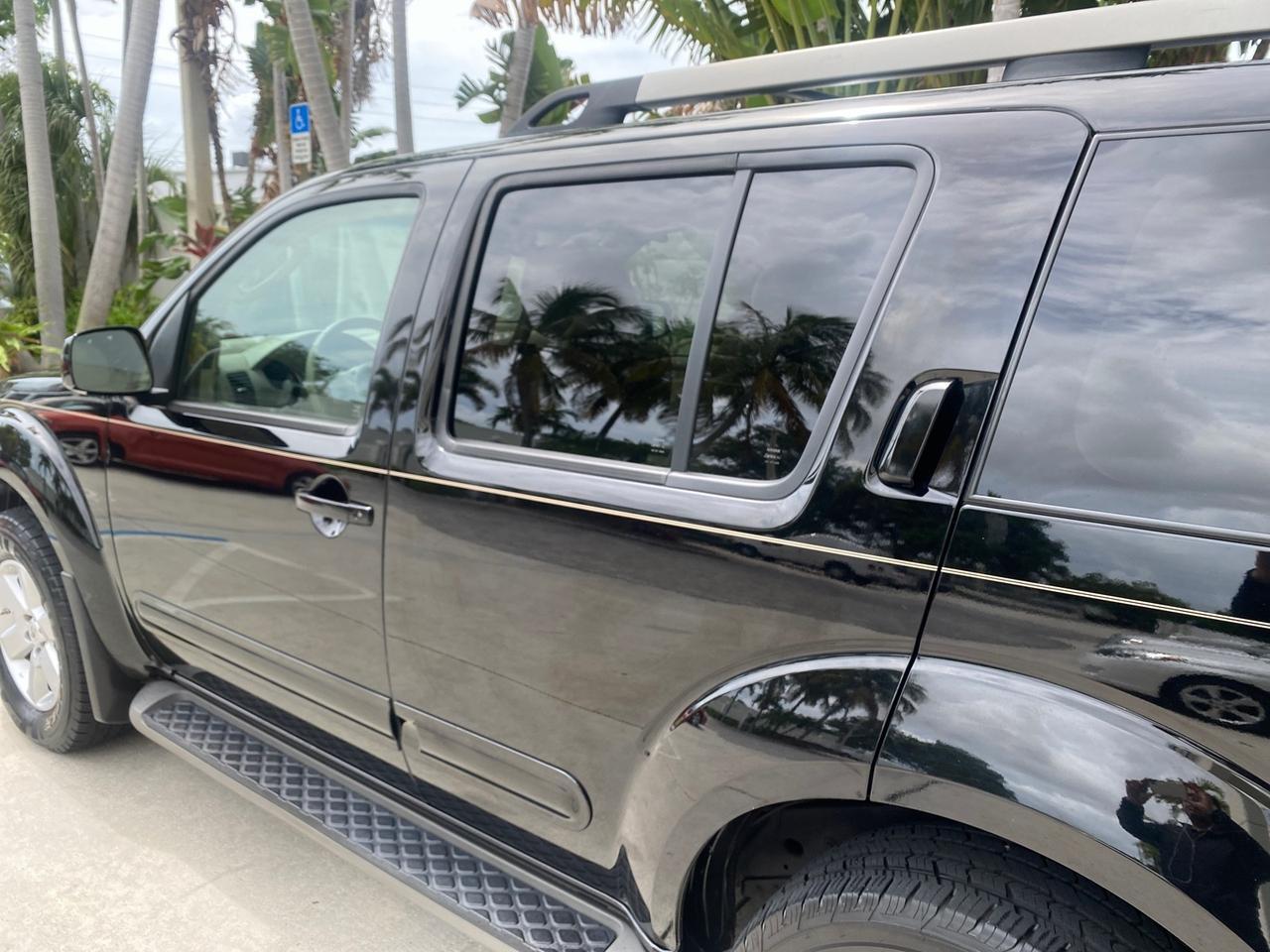 2008 Nissan Pathfinder 4X4 SE 1 OWNER LOW MILES 52,889 Pompano Beach FL