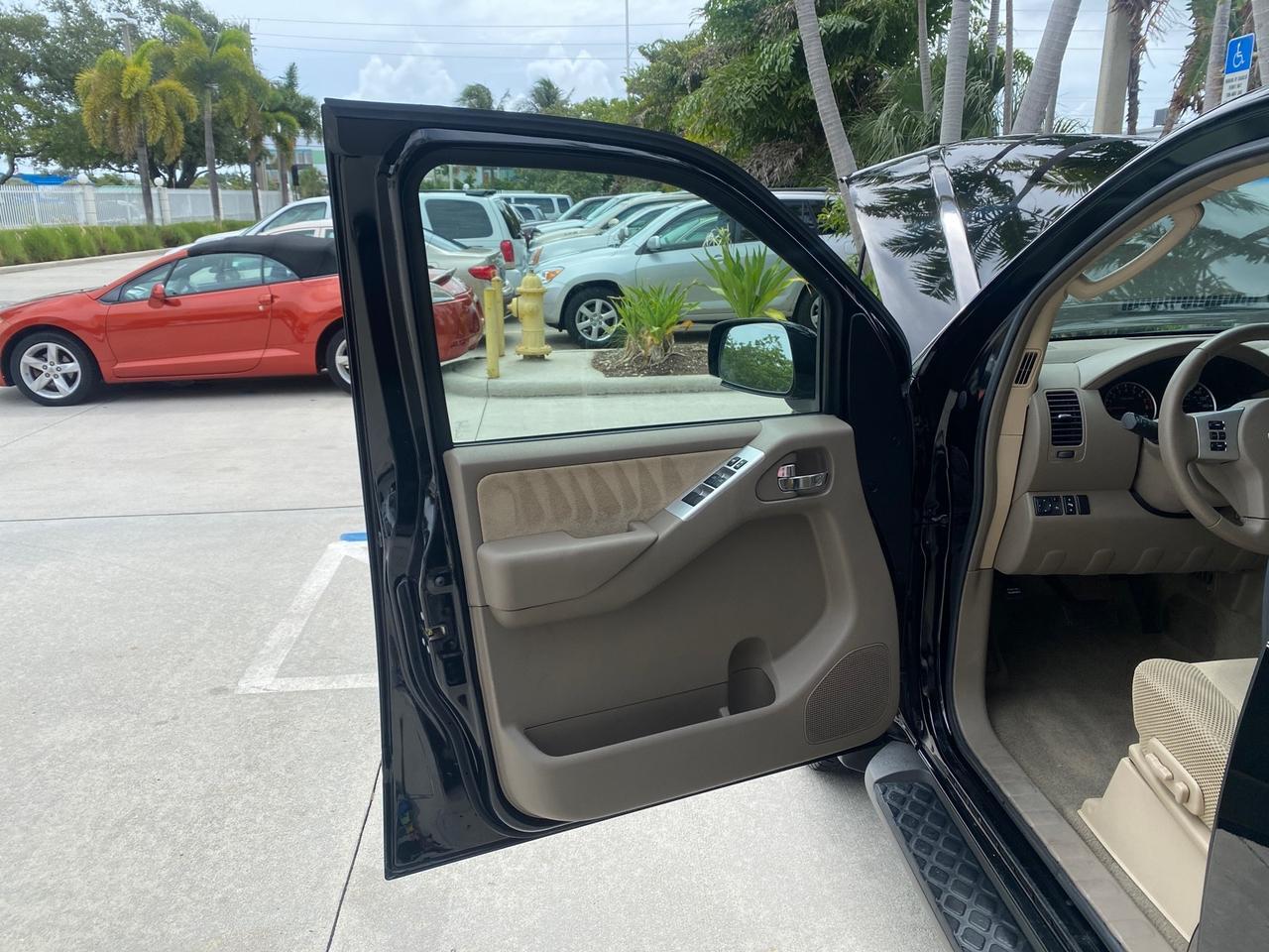 2008 Nissan Pathfinder 4X4 SE 1 OWNER LOW MILES 52,889 Pompano Beach FL