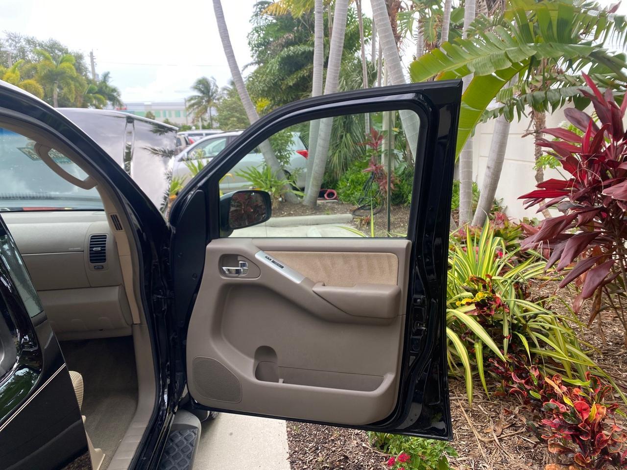 2008 Nissan Pathfinder 4X4 SE 1 OWNER LOW MILES 52,889 Pompano Beach FL