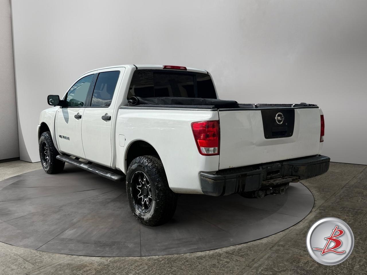 2008 Nissan TITAN SE
