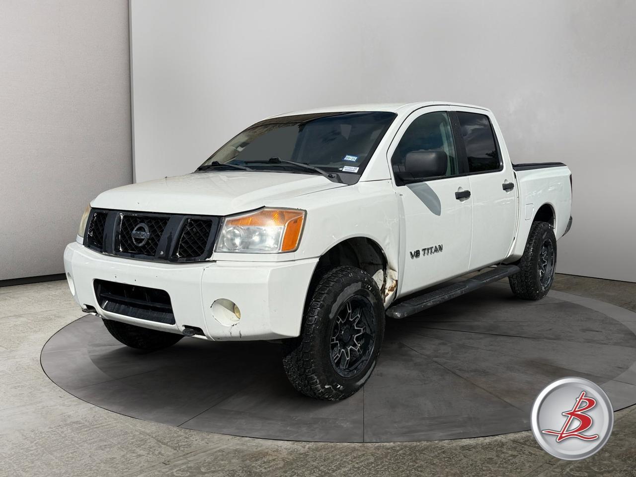 2008 Nissan TITAN SE