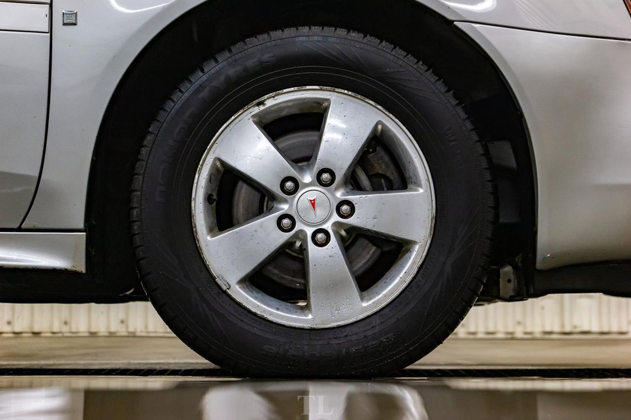 2008 Pontiac Grand Prix SE Sedan Red Deer AB