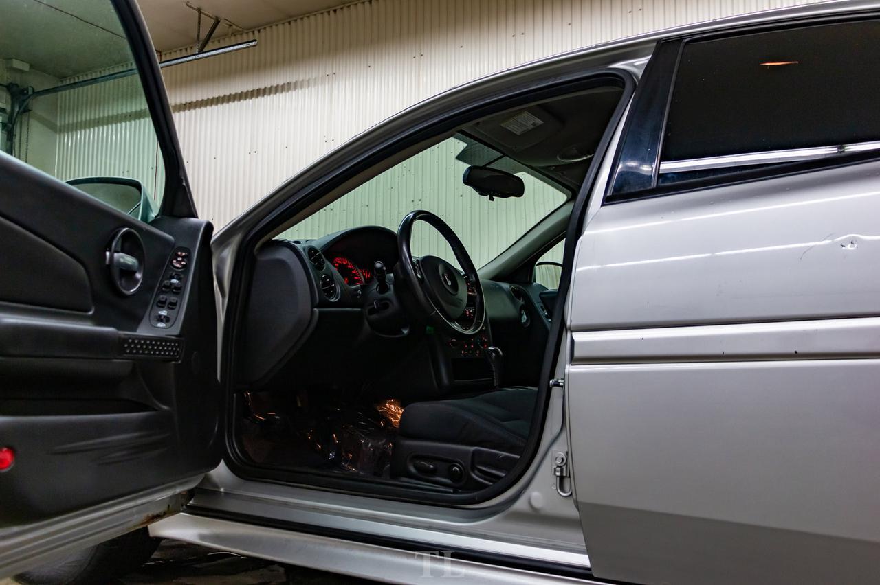 2008 Pontiac Grand Prix SE Sedan Red Deer AB