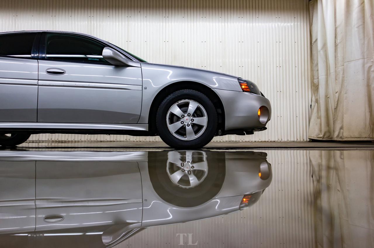 2008 Pontiac Grand Prix SE Sedan Red Deer AB