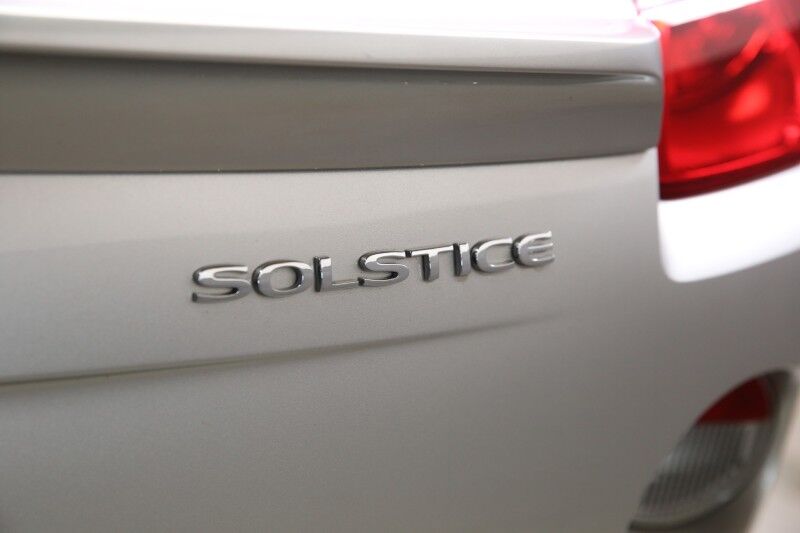 2008 Pontiac Solstice Plainview NY