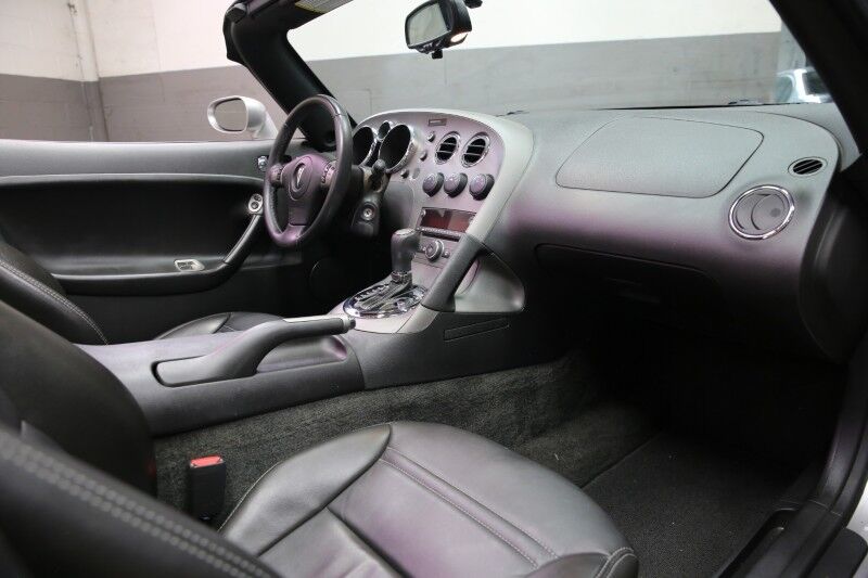 2008 Pontiac Solstice Plainview NY