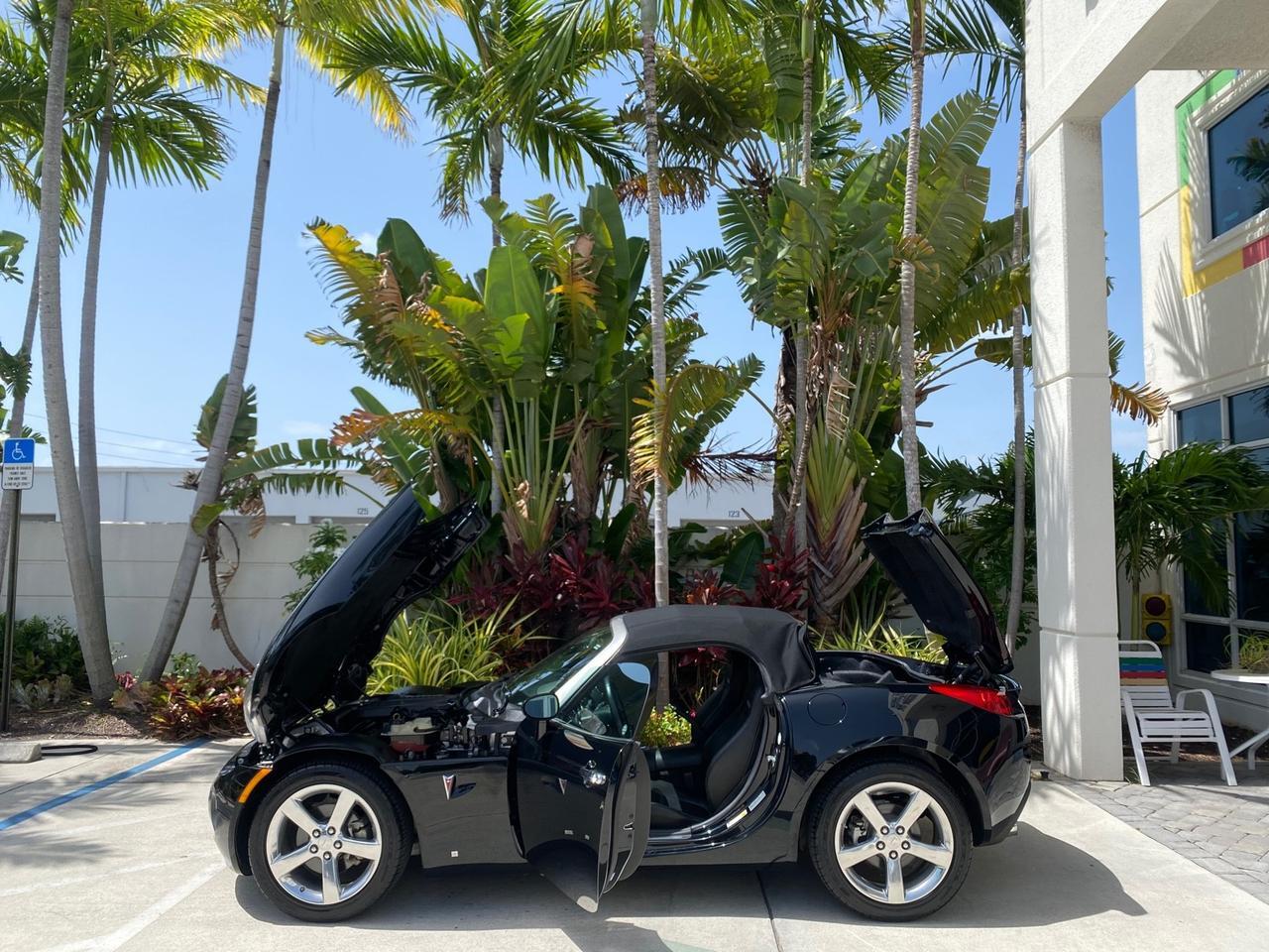 2008 Pontiac Solstice GXP 2.0 ECOTURBO LOW MILES 26,059 Pompano Beach FL
