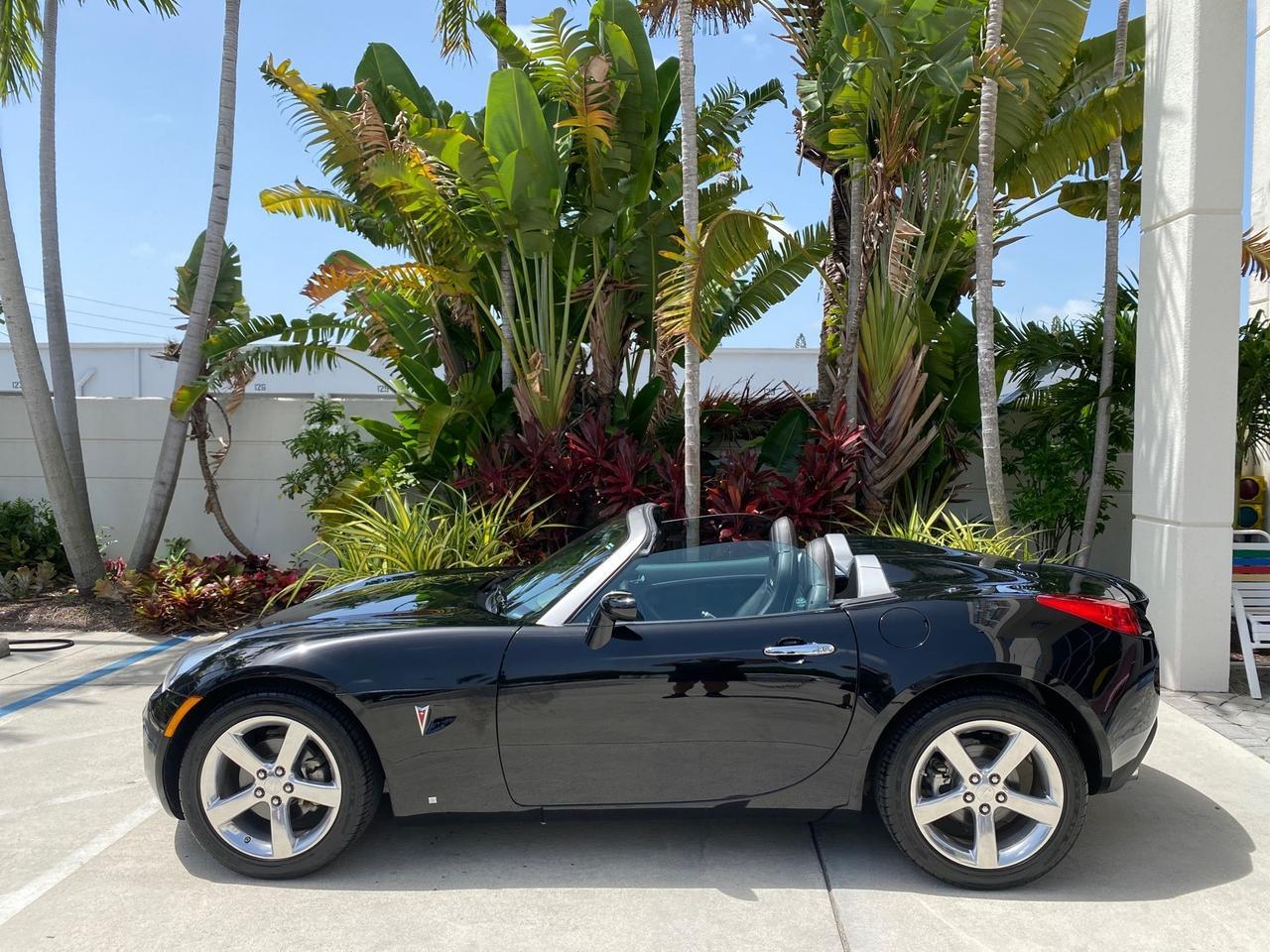 2008 Pontiac Solstice GXP 2.0 ECOTURBO LOW MILES 26,059 Pompano Beach FL