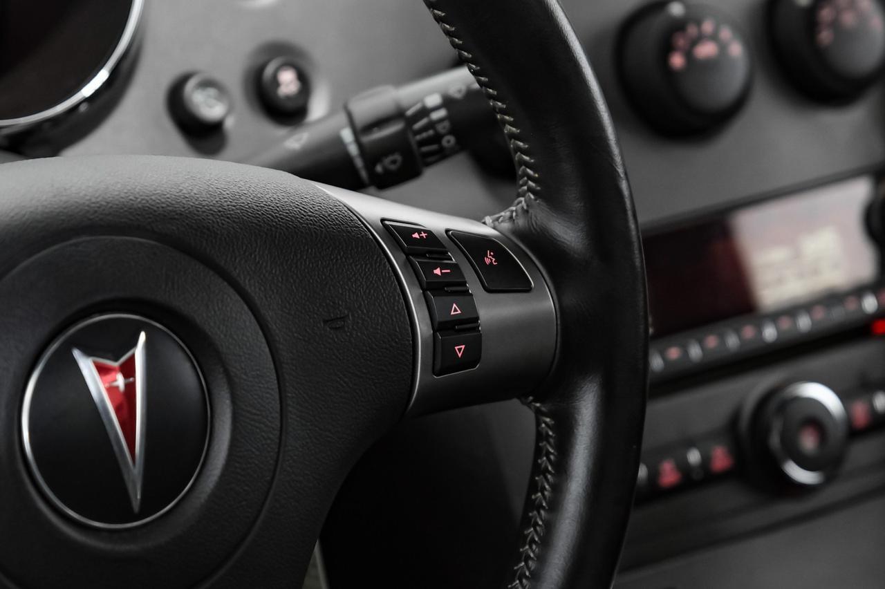 2008 Pontiac Solstice GXP AUTOMATIC LEATHER SEATS LEATHER STEERING WHEEL CRUISE CONTRO Carrollton TX