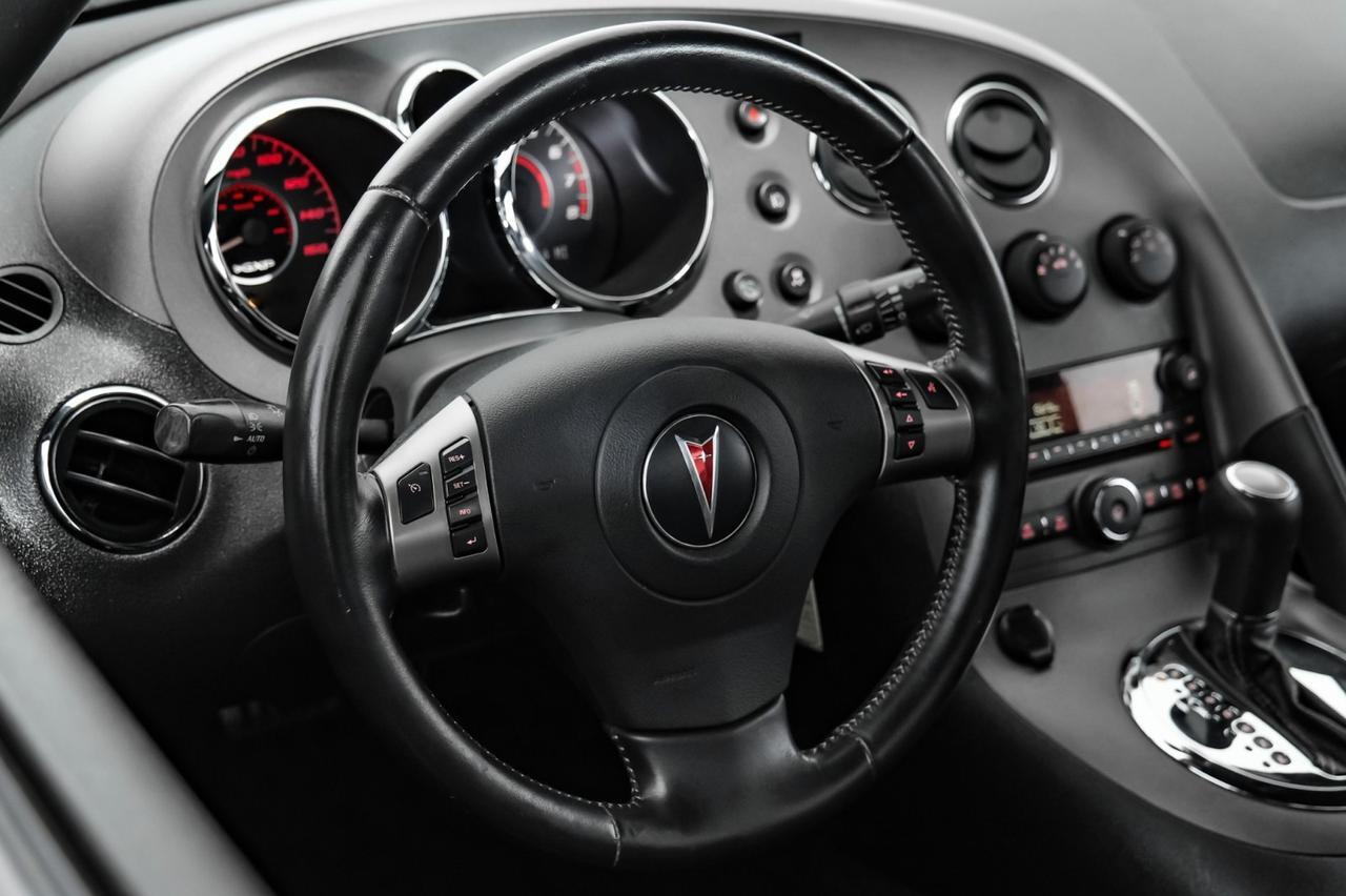 2008 Pontiac Solstice GXP AUTOMATIC LEATHER SEATS LEATHER STEERING WHEEL CRUISE CONTRO Carrollton TX