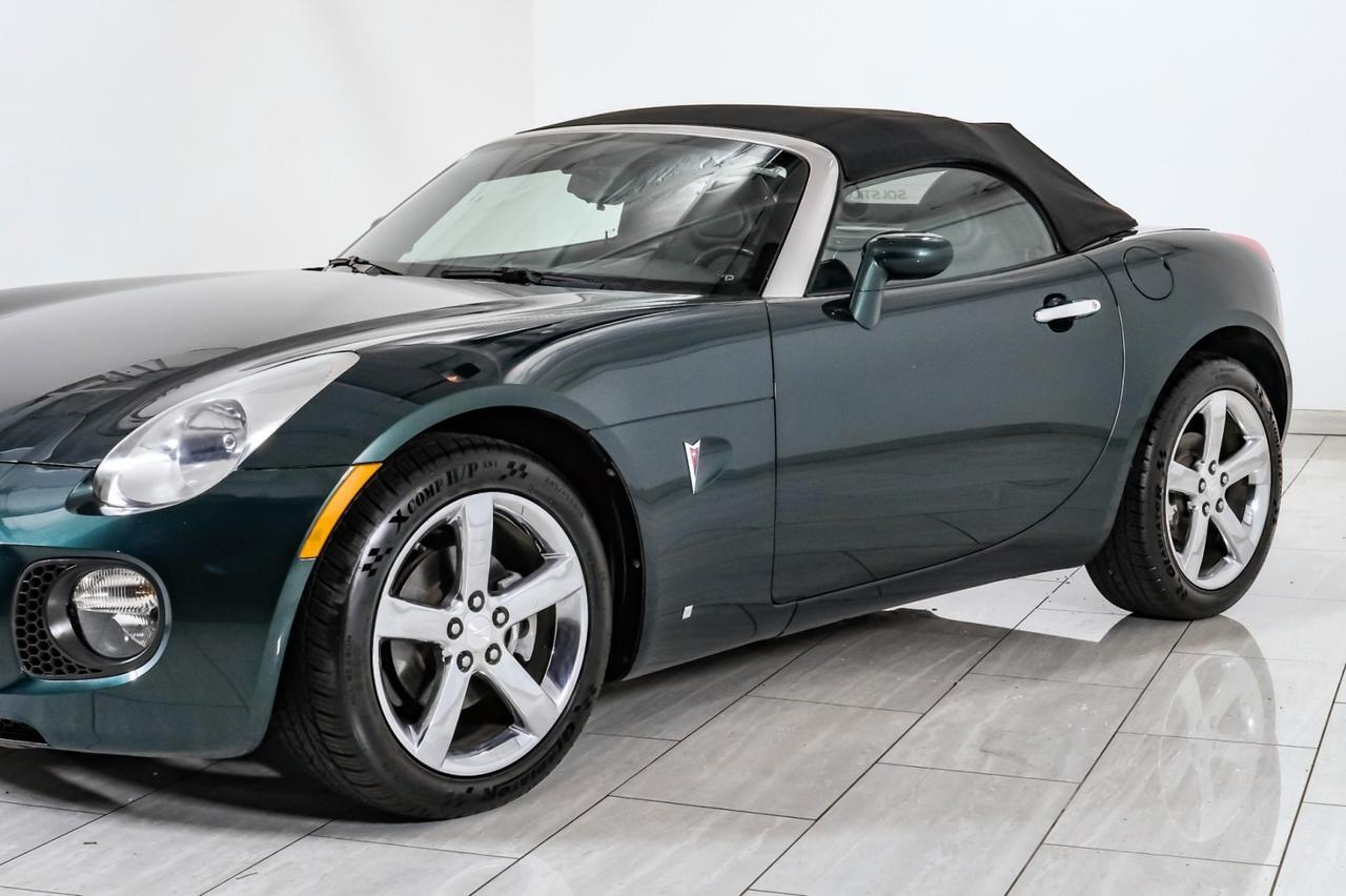 2008 Pontiac Solstice GXP AUTOMATIC LEATHER SEATS LEATHER STEERING WHEEL CRUISE CONTRO Carrollton TX