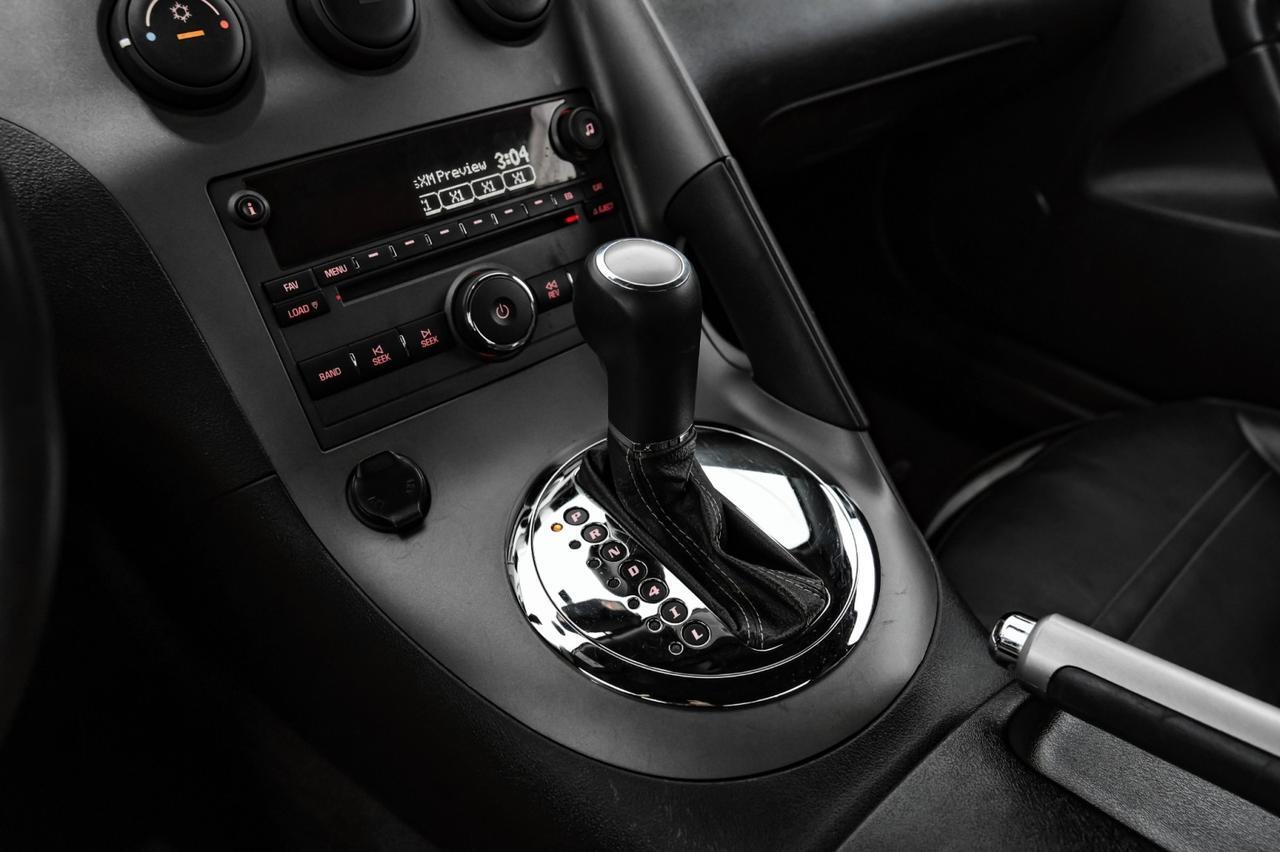 2008 Pontiac Solstice GXP AUTOMATIC LEATHER SEATS LEATHER STEERING WHEEL CRUISE CONTROL ALLOY WHEELS Carrollton TX