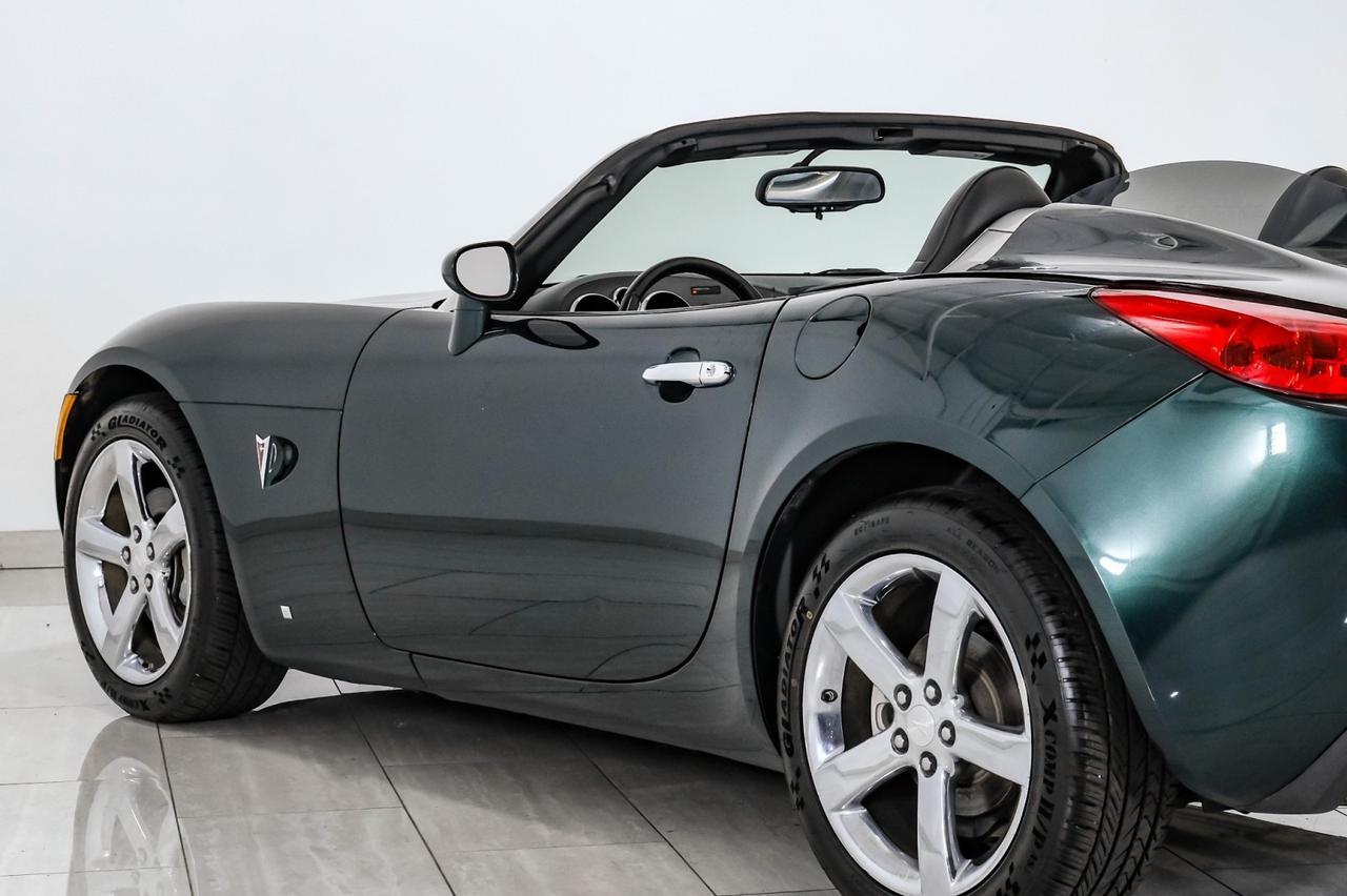 2008 Pontiac Solstice GXP AUTOMATIC LEATHER SEATS LEATHER STEERING WHEEL CRUISE CONTROL ALLOY WHEELS Carrollton TX