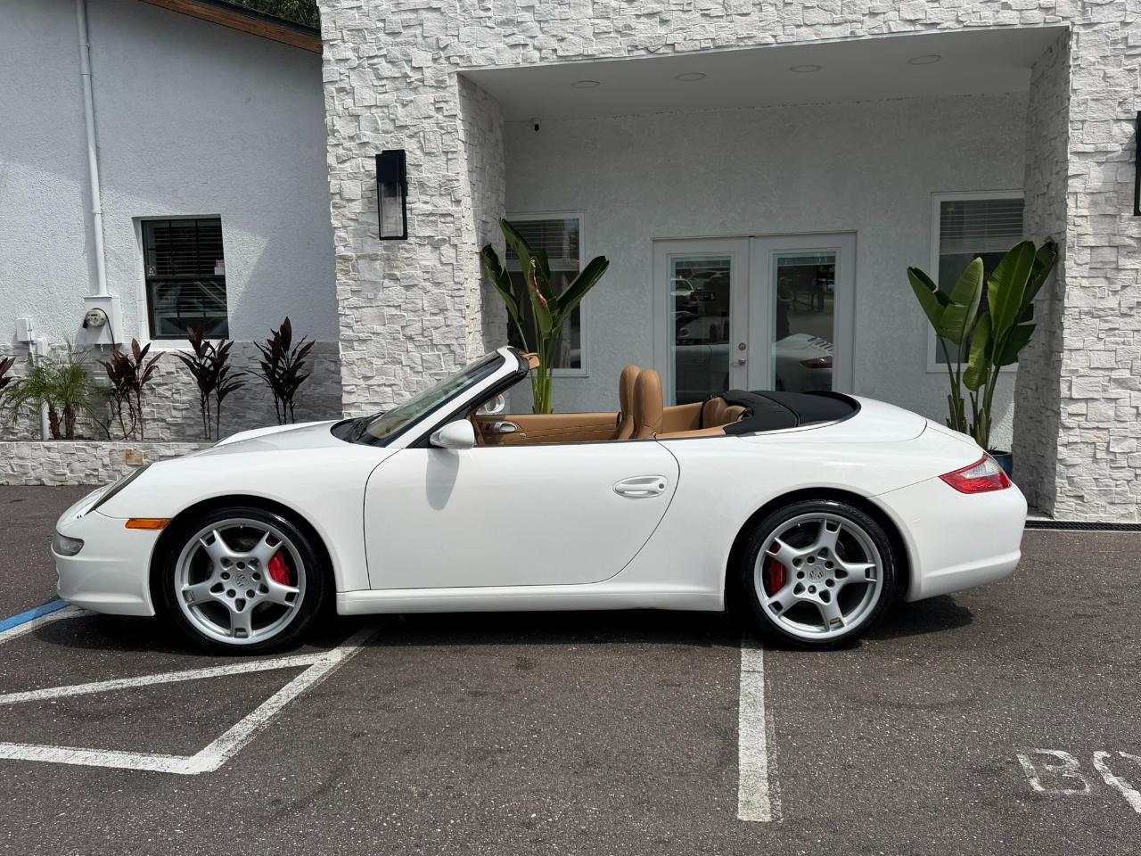 2008 Porsche 911 2dr Cabriolet Carrera S