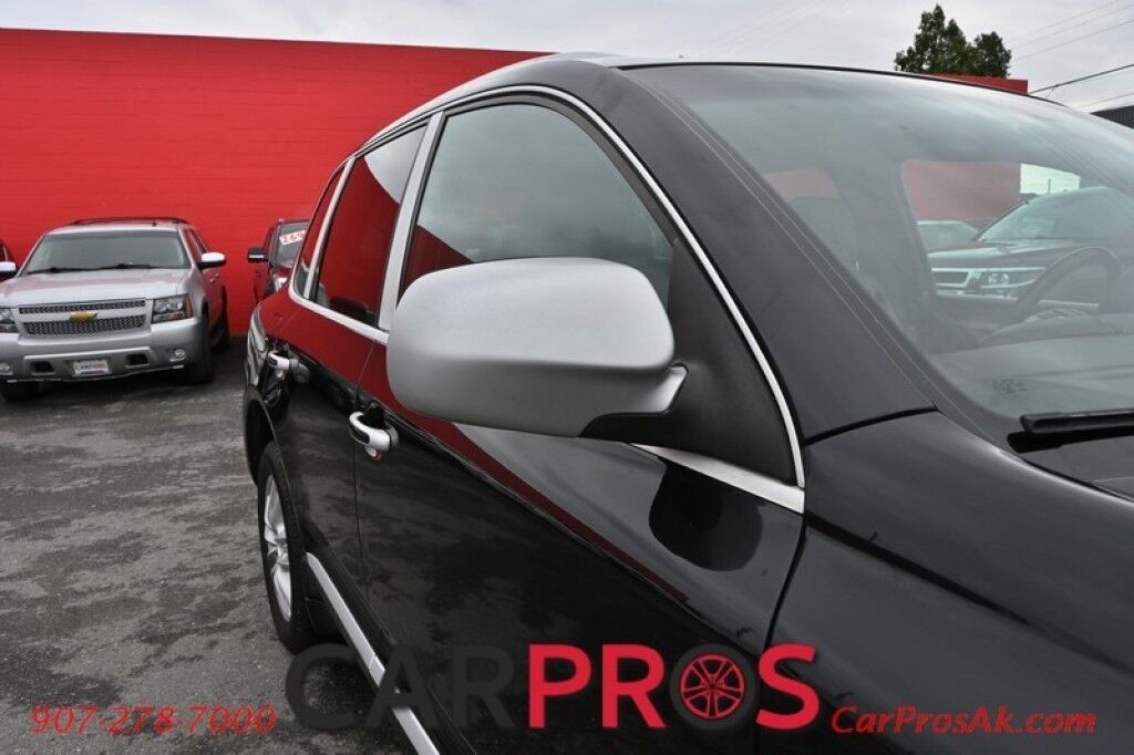 2008 Porsche Cayenne - AWD - Keyless Entry - Heated Leather Seats - BOSE System - Sunroof - Power Liftgate - Engine Block Heater - Tow PKG - Low Miles Anchorage AK