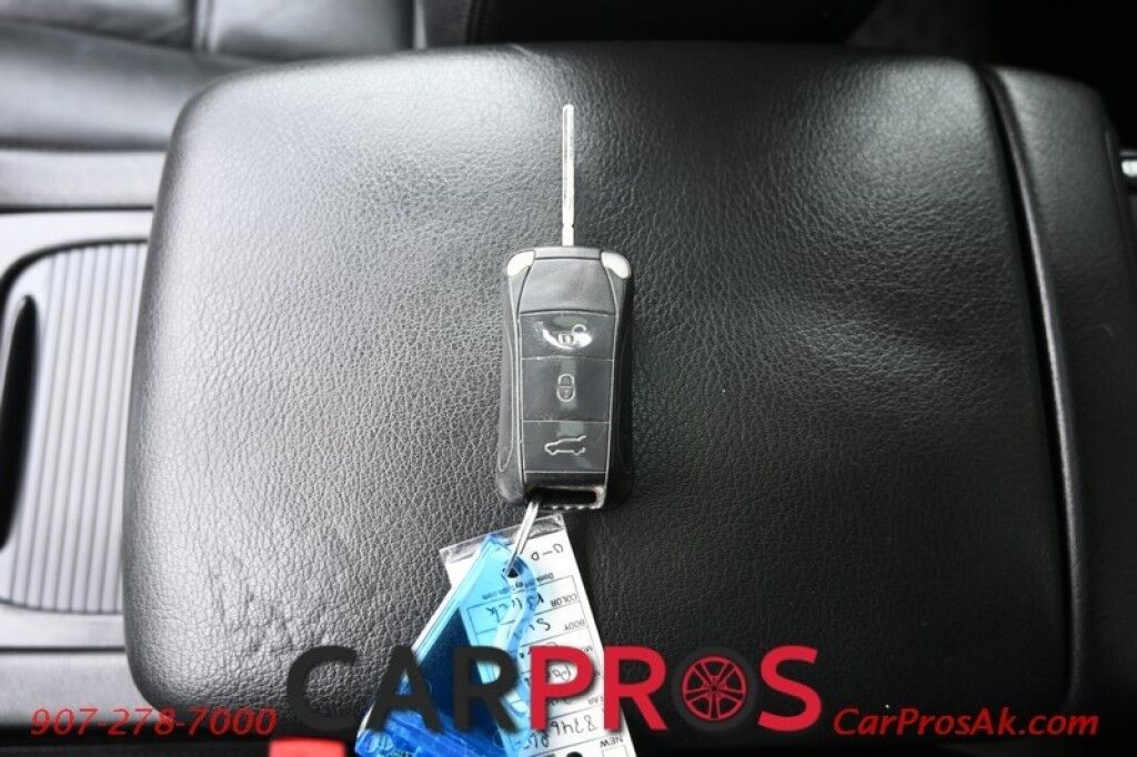 2008 Porsche Cayenne - AWD - Keyless Entry - Heated Leather Seats - BOSE System - Sunroof - Power Liftgate - Engine Block Heater - Tow PKG - Low Miles Anchorage AK