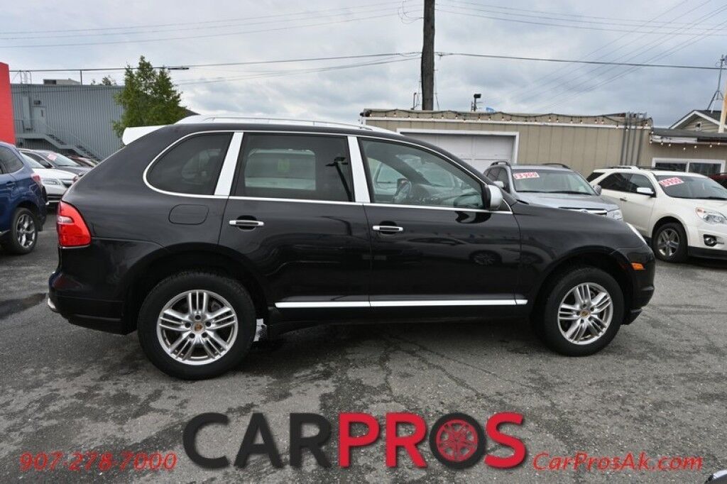 2008 Porsche Cayenne - AWD - Keyless Entry - Heated Leather Seats - BOSE System - Sunroof - Power Liftgate - Engine Block Heater - Tow PKG - Low Miles Anchorage AK