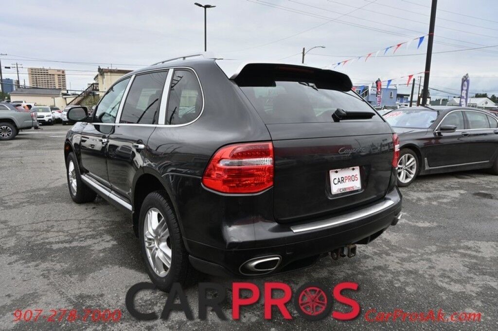 2008 Porsche Cayenne - AWD - Keyless Entry - Heated Leather Seats - BOSE System - Sunroof - Power Liftgate - Engine Block Heater - Tow PKG - Low Miles Anchorage AK