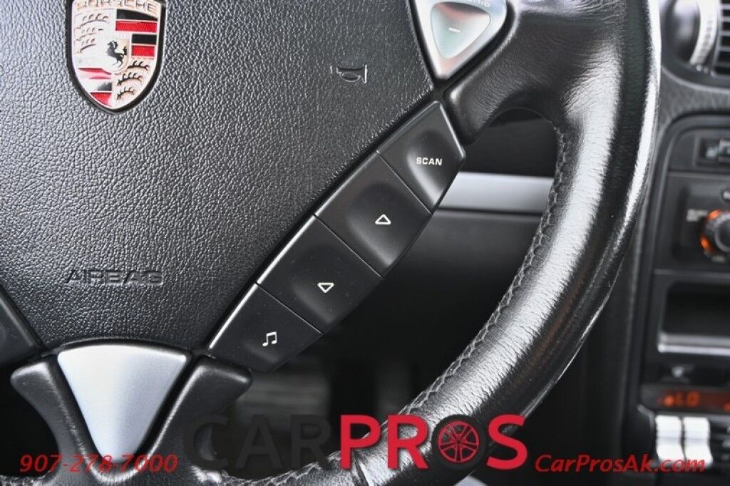 2008 Porsche Cayenne - AWD - Keyless Entry - Heated Leather Seats - BOSE System - Sunroof - Power Liftgate - Engine Block Heater - Tow PKG - Low Miles Anchorage AK