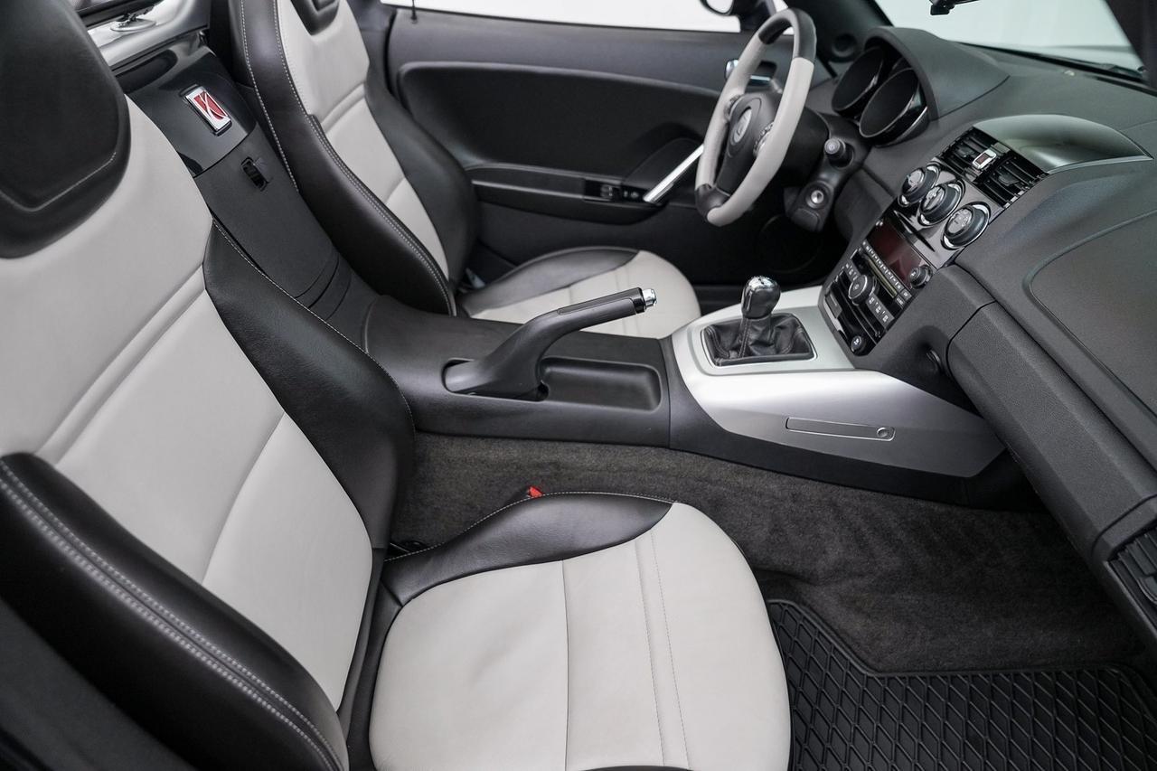 2008 Saturn Sky Carbon Flash SE Newport Beach CA