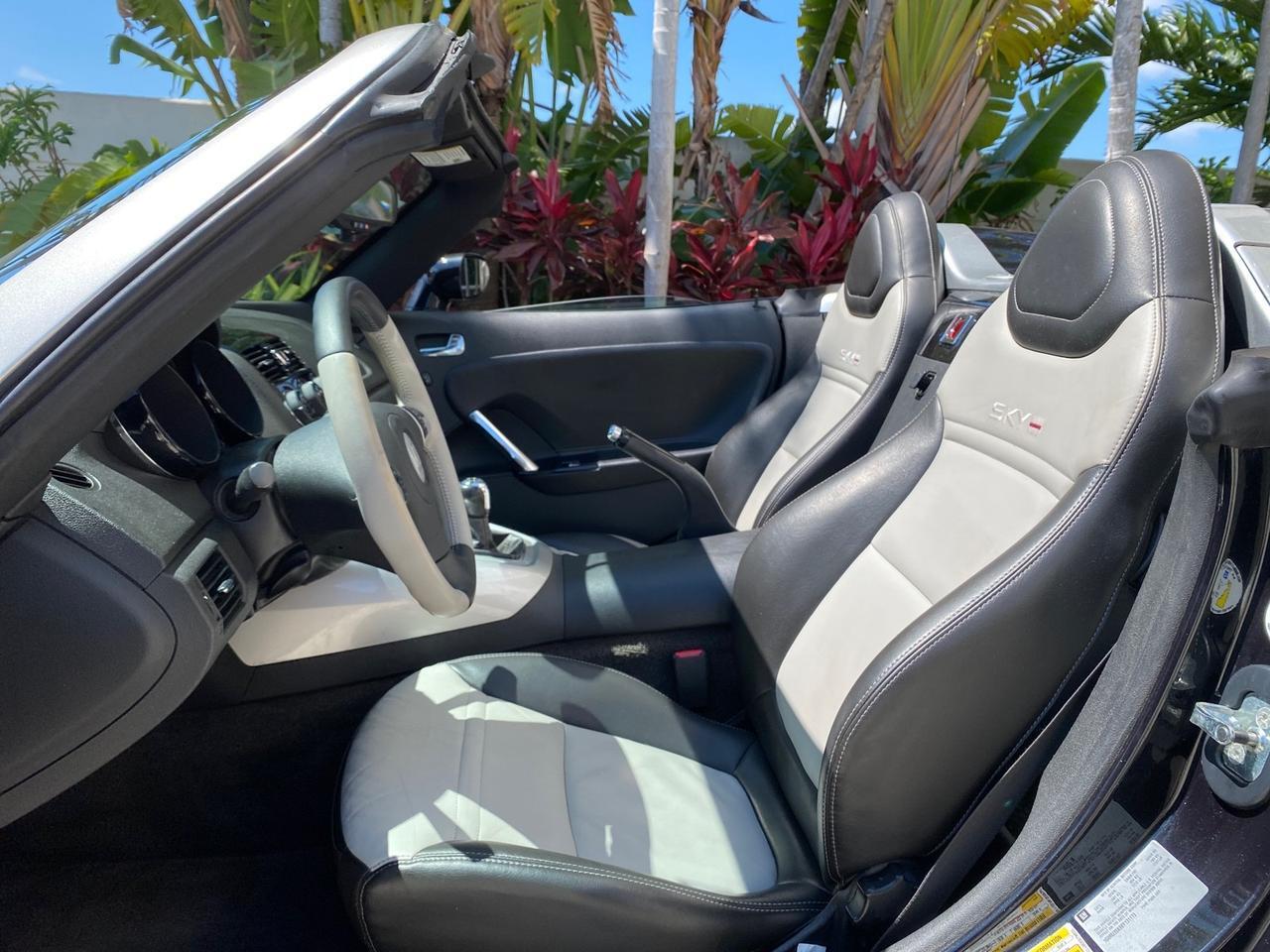 2008 Saturn Sky Red Line Carbon Flash SE 5 SPD Pompano Beach FL