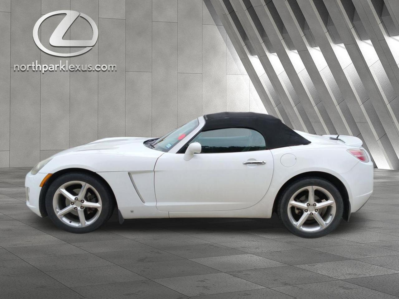 2008 Saturn Sky Red Line