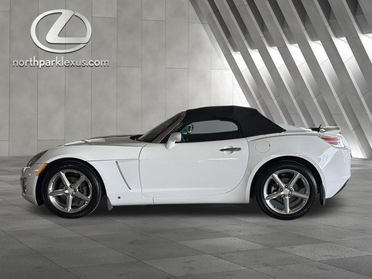 2008 Saturn Sky Red Line