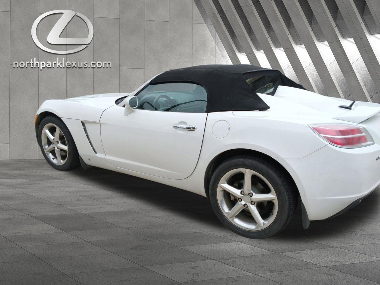 2008 Saturn Sky Red Line