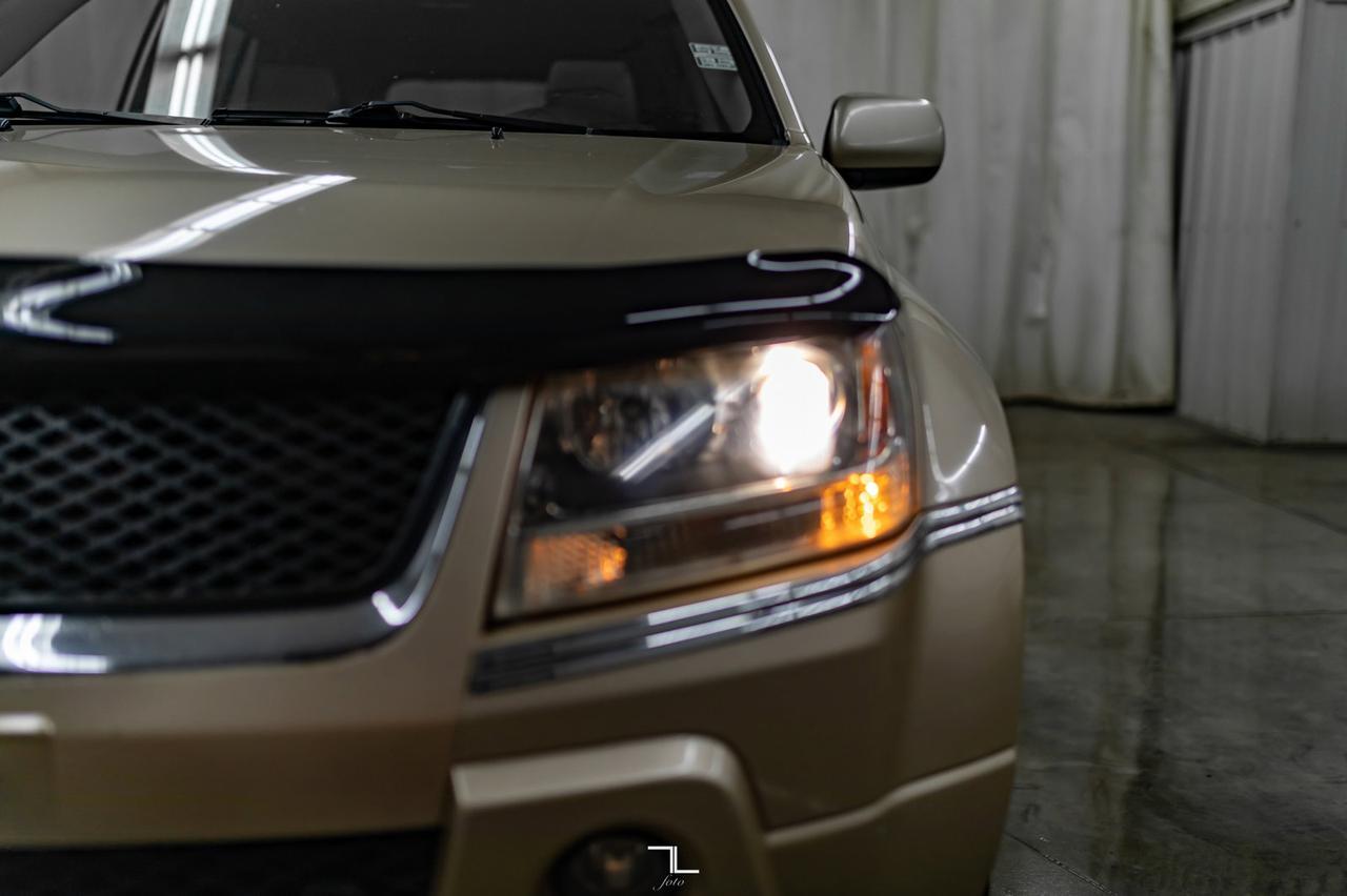 2008 Suzuki Grand Vitara AWD JX-L Leather Roof Red Deer AB