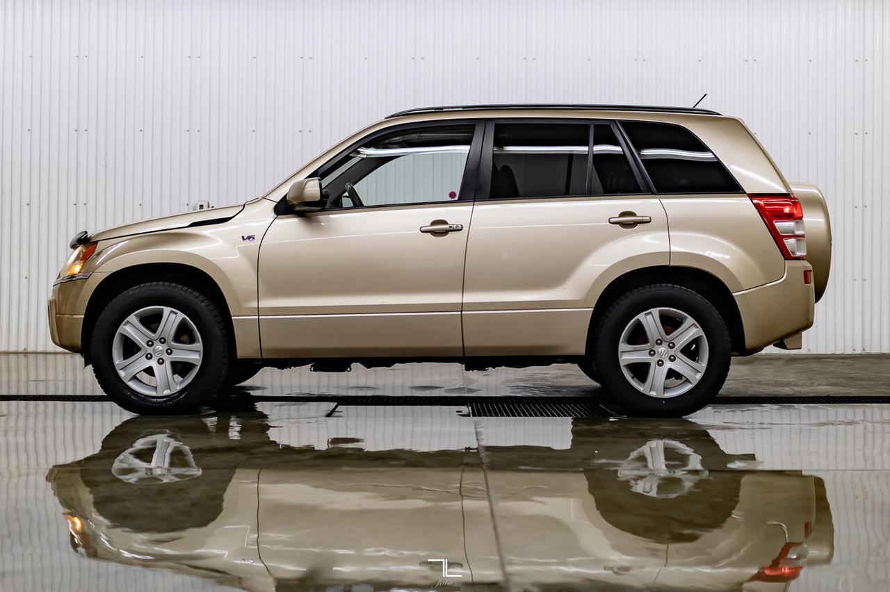 2008 Suzuki Grand Vitara AWD JX-L Leather Roof Red Deer AB