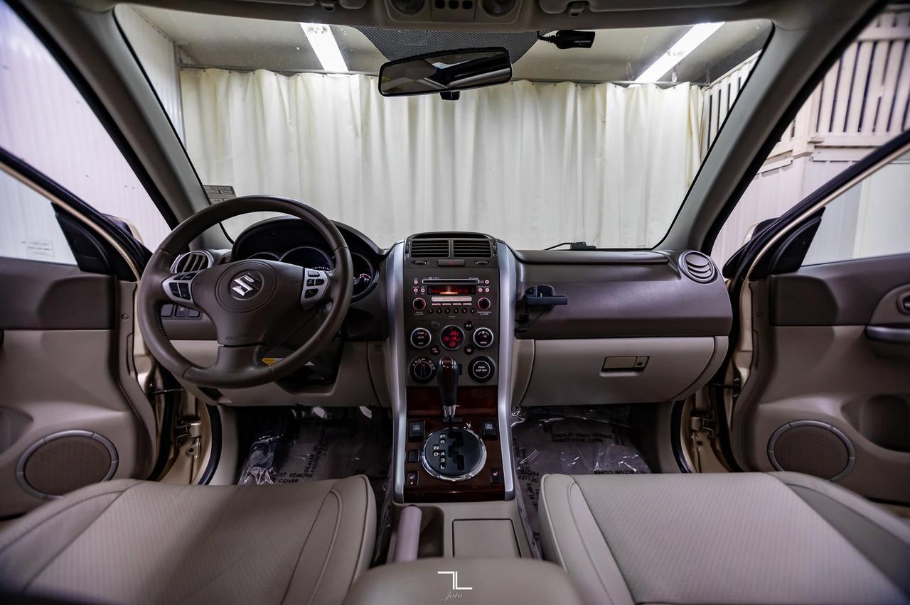 2008 Suzuki Grand Vitara AWD JX-L Leather Roof Red Deer AB