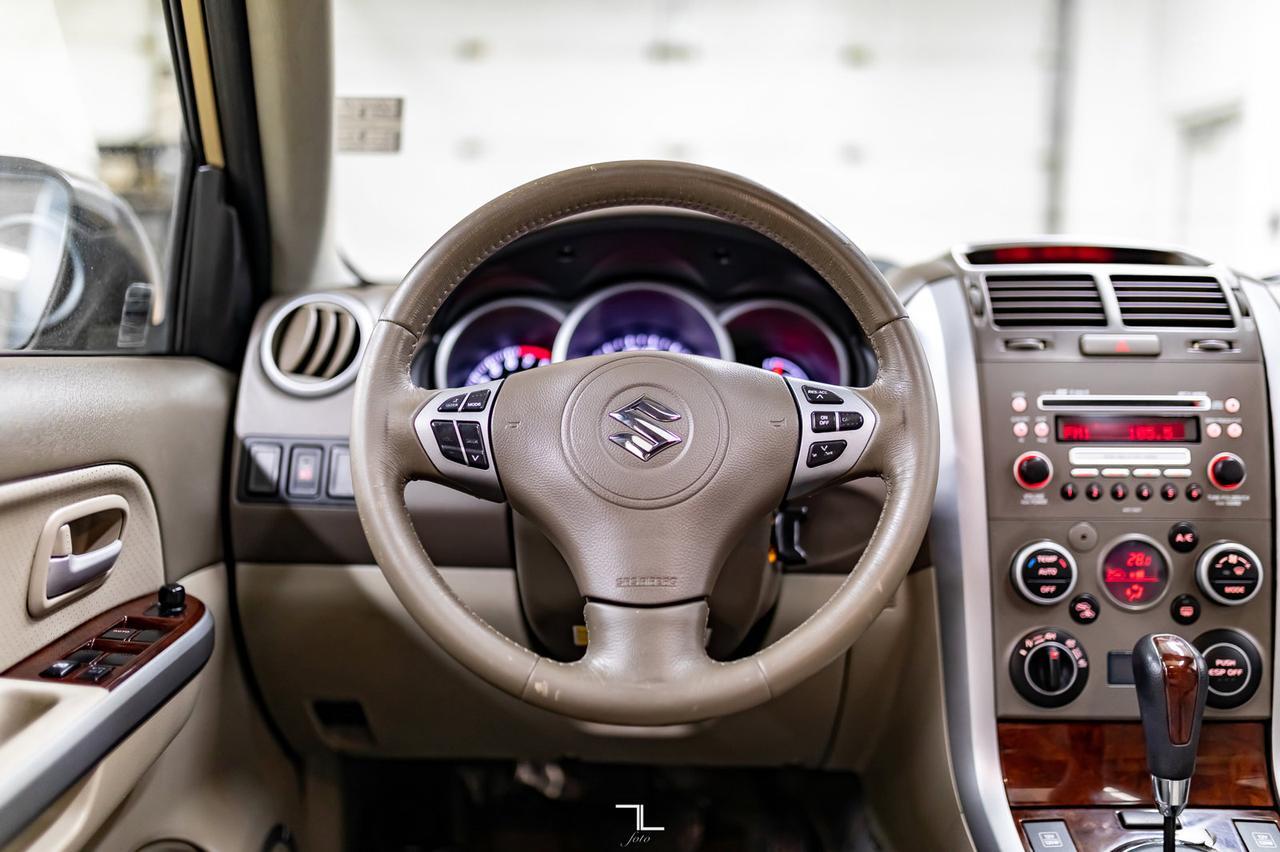 2008 Suzuki Grand Vitara AWD JX-L Leather Roof Red Deer AB