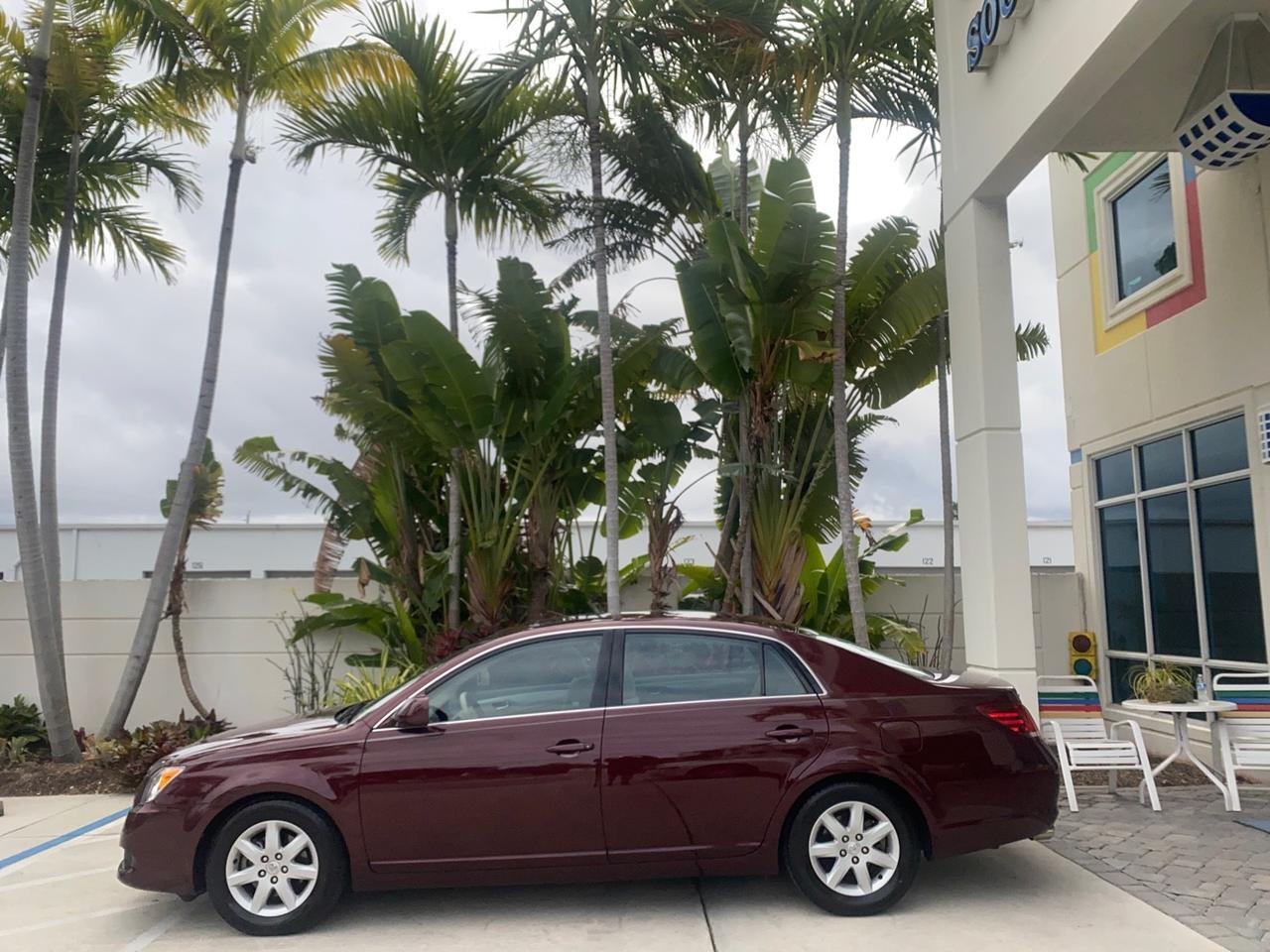 2008 Toyota Avalon XL 1 OWNER LOW MILES 77,161 FL Pompano Beach FL