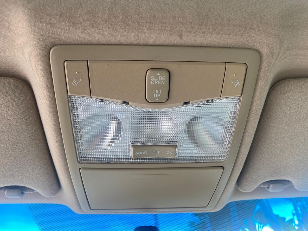 2008 Toyota Avalon XL 1 OWNER LOW MILES 77,161 FL Pompano Beach FL